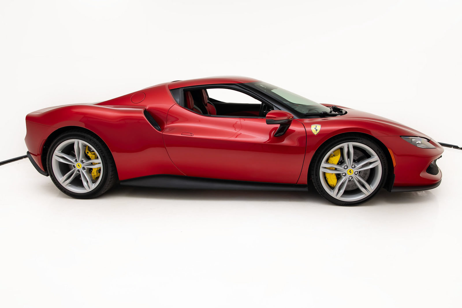 Certified 2025 Ferrari 296 GTB RWD image 3