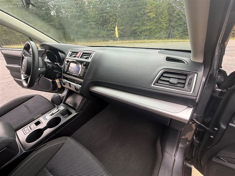 Used 2019 Subaru Outback 2.5i image 25