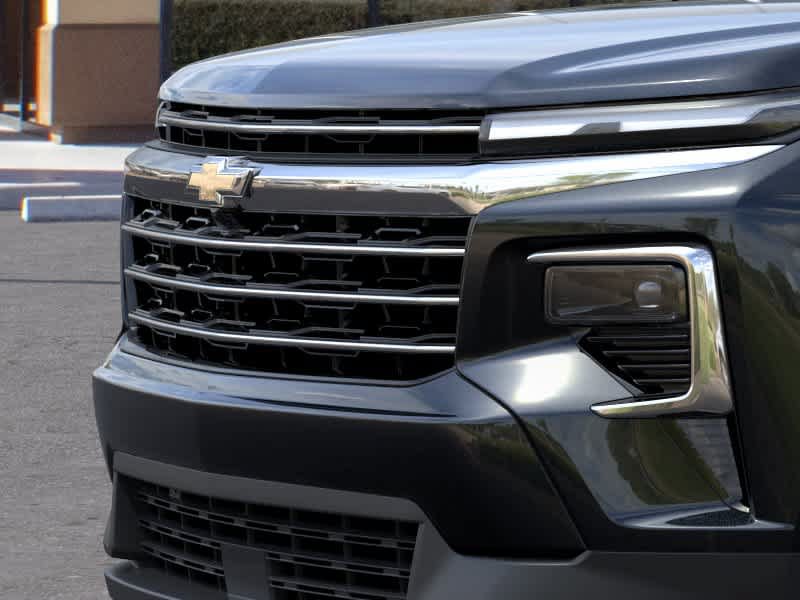 New 2027 Chevrolet Traverse LT w/ Driver Confidence Package FWD image 12