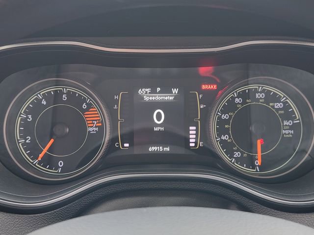 Certified 2019 Jeep Cherokee Latitude w/ Popular Appearance Group image 16