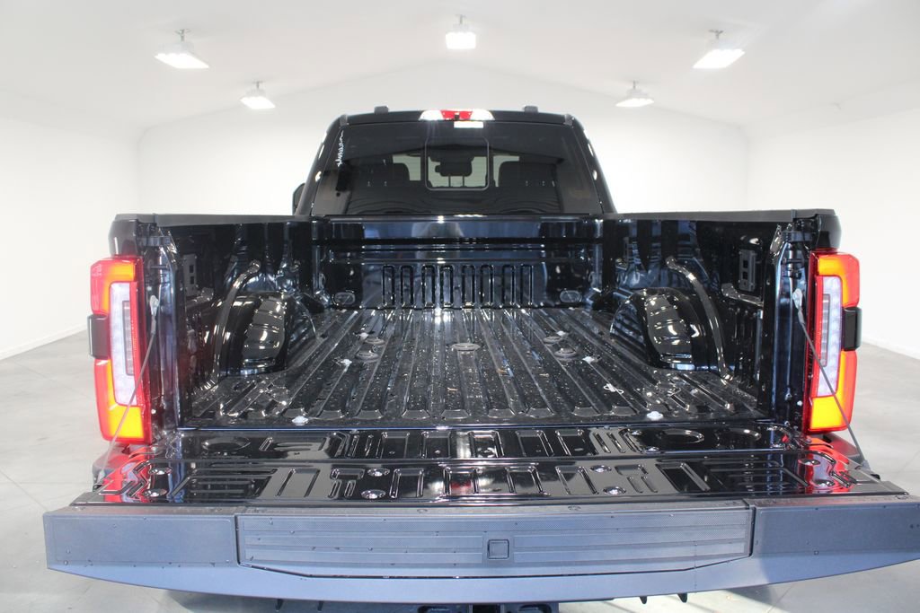 New 2026 Ford F350 Platinum image 20