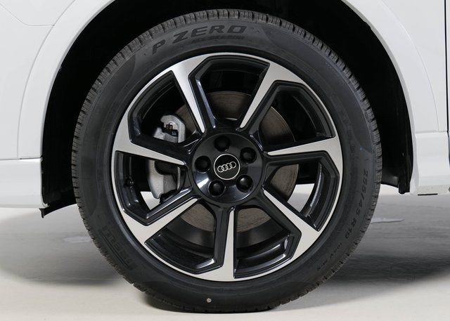 Used 2025 Audi Q3 2.0T Premium Plus w/ Premium Plus Package AWD/4WD image 20