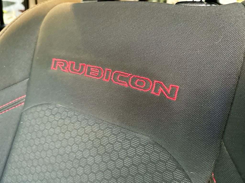 Used 2021 Jeep Wrangler Unlimited Rubicon w/ LED Lighting Group image 21