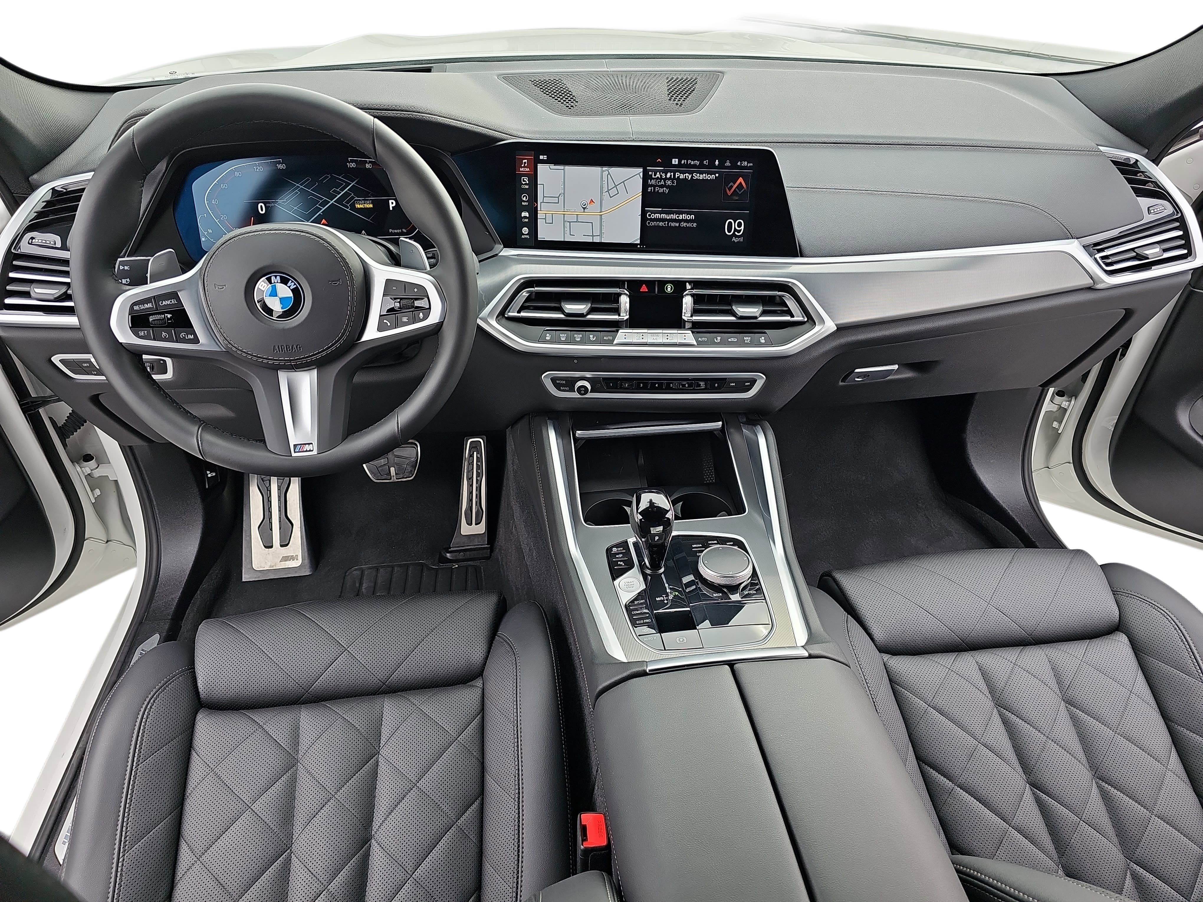 Used 2023 BMW X6 xDrive40i w/ M Sport Package AWD/4WD image 9