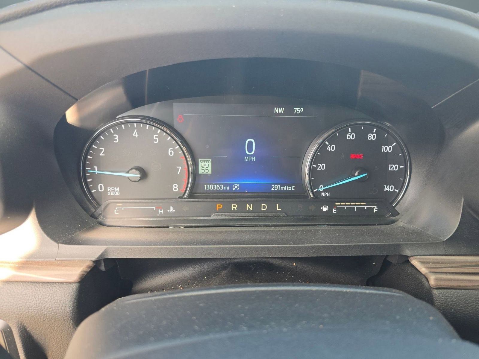 Used 2021 Ford Explorer Limited w/ Equipment Group 301A image 17