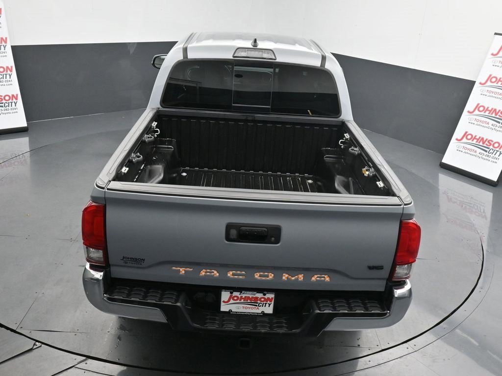 Used 2019 Toyota Tacoma TRD Off-Road image 32