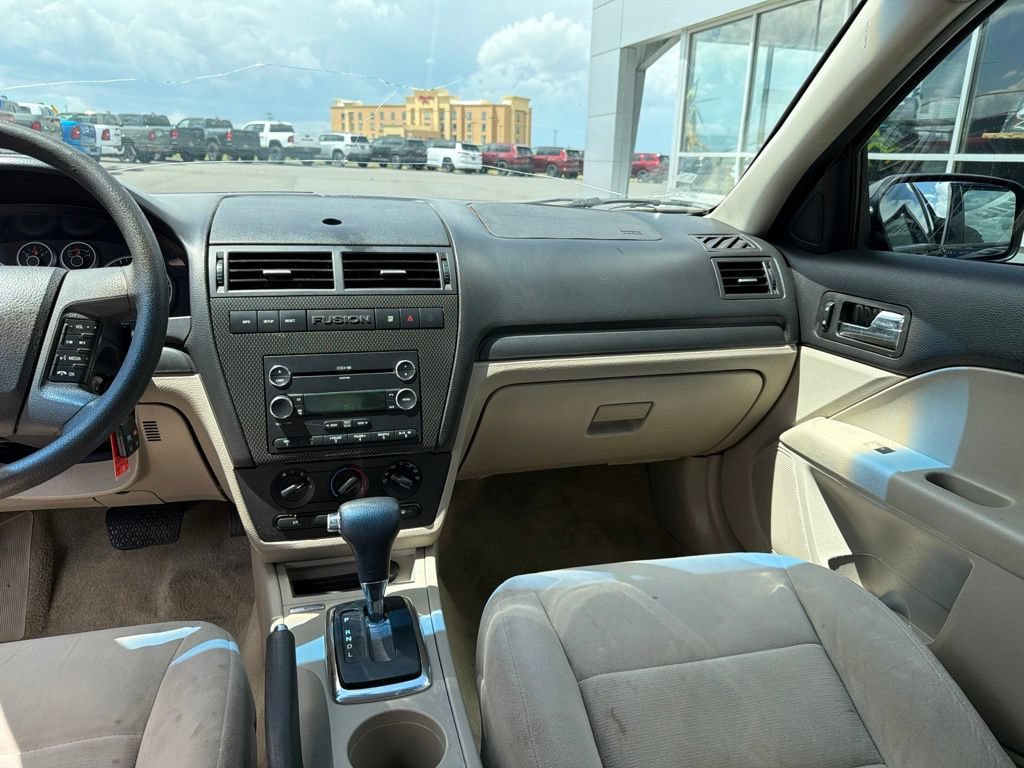 Used 2009 Ford Fusion SE FWD image 27