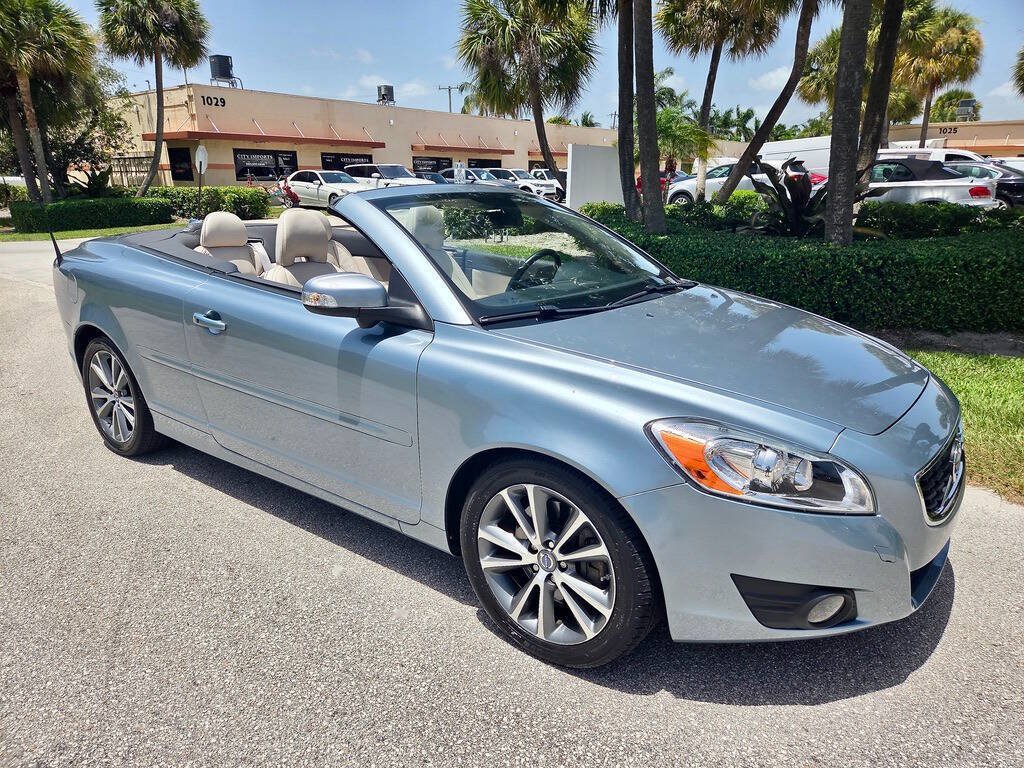 Used 2012 Volvo C70 T5 FWD image 10