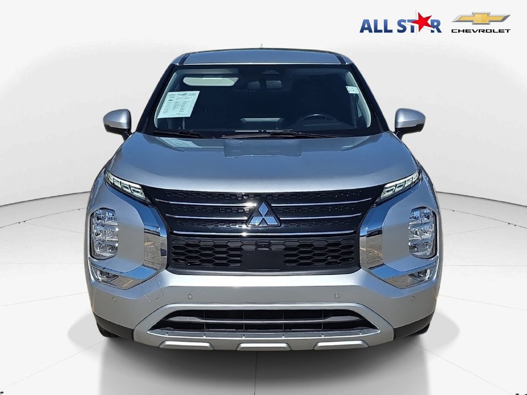 Used 2024 Mitsubishi Outlander SE FWD image 9