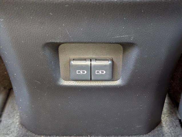 Used 2023 Toyota RAV4 XLE image 17