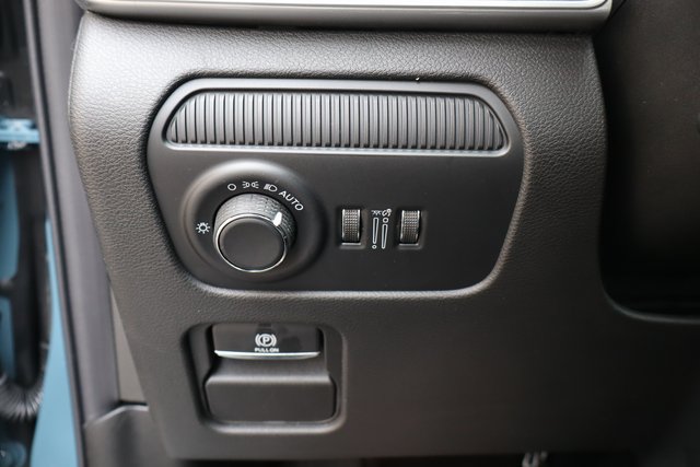New 2026 Jeep Grand Wagoneer Limited AWD/4WD image 15