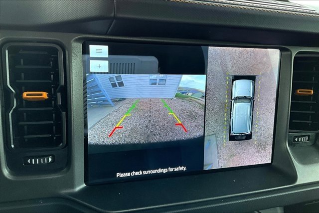 Used 2024 Ford Bronco Badlands image 14