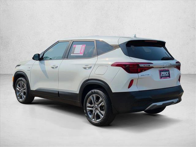 Used 2023 Kia Seltos LX AWD/4WD image 7