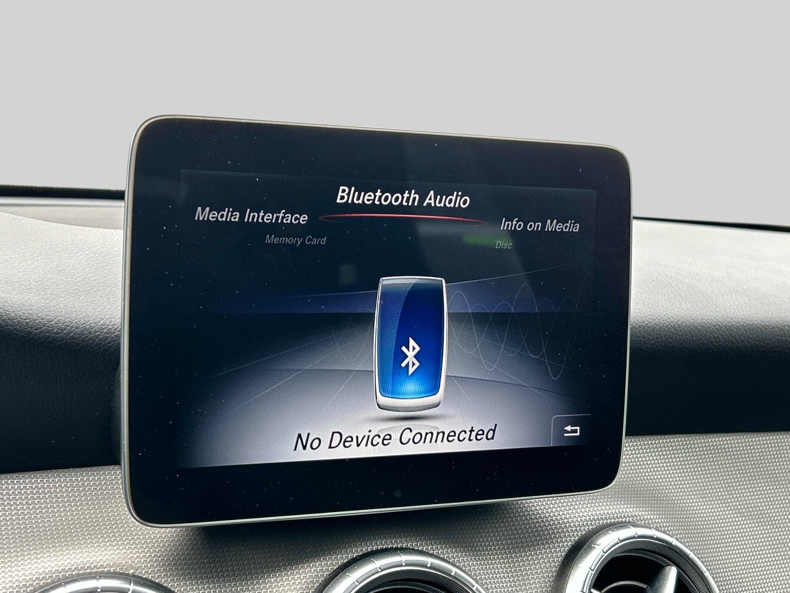 Used 2019 Mercedes-Benz CLA 250 4MATIC image 29