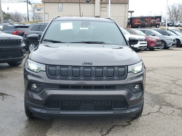 Used 2022 Jeep Compass Altitude image 2