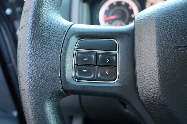 Used 2017 RAM 1500 Express image 12