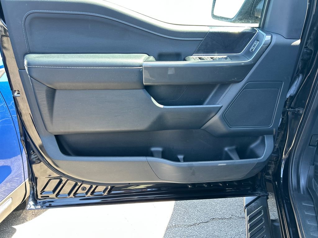 Used 2022 Ford F150 XLT w/ Equipment Group 302A High image 12