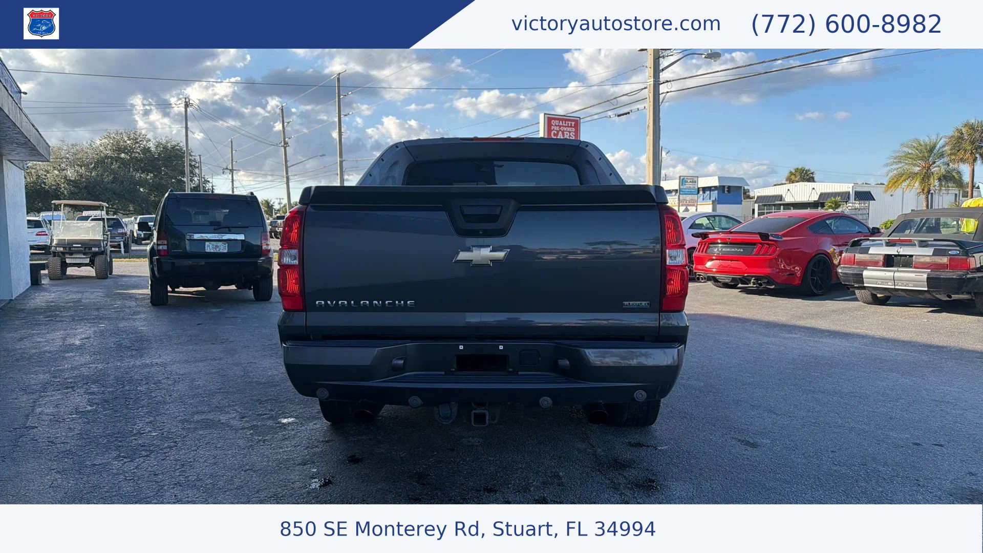 Used 2010 Chevrolet Avalanche LT w/ Suspension Package, Off-Road image 7