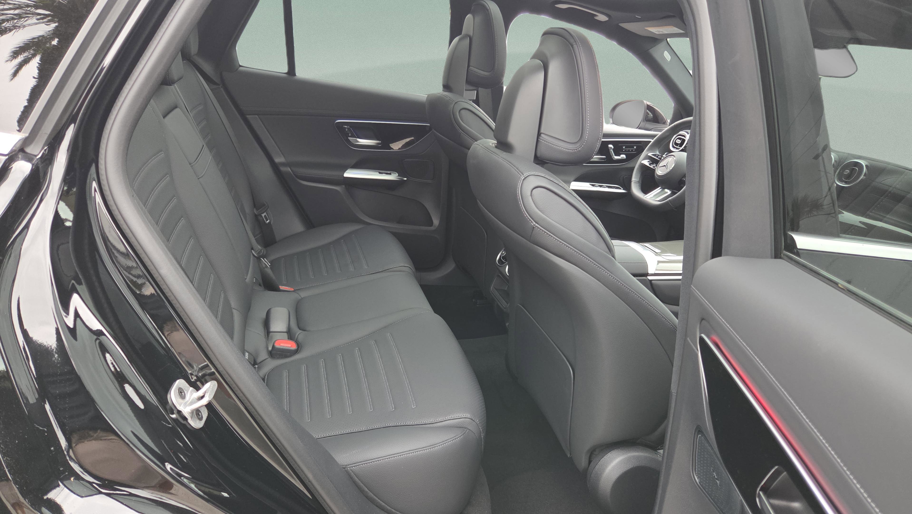 New 2026 Mercedes-Benz GLC 300 image 26