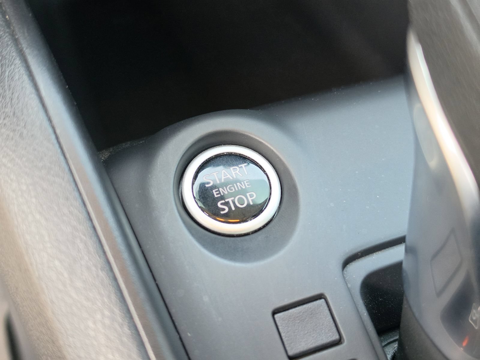 Used 2023 Nissan Kicks S FWD image 33
