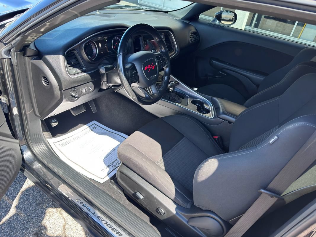 Used 2019 Dodge Challenger R/T RWD image 14