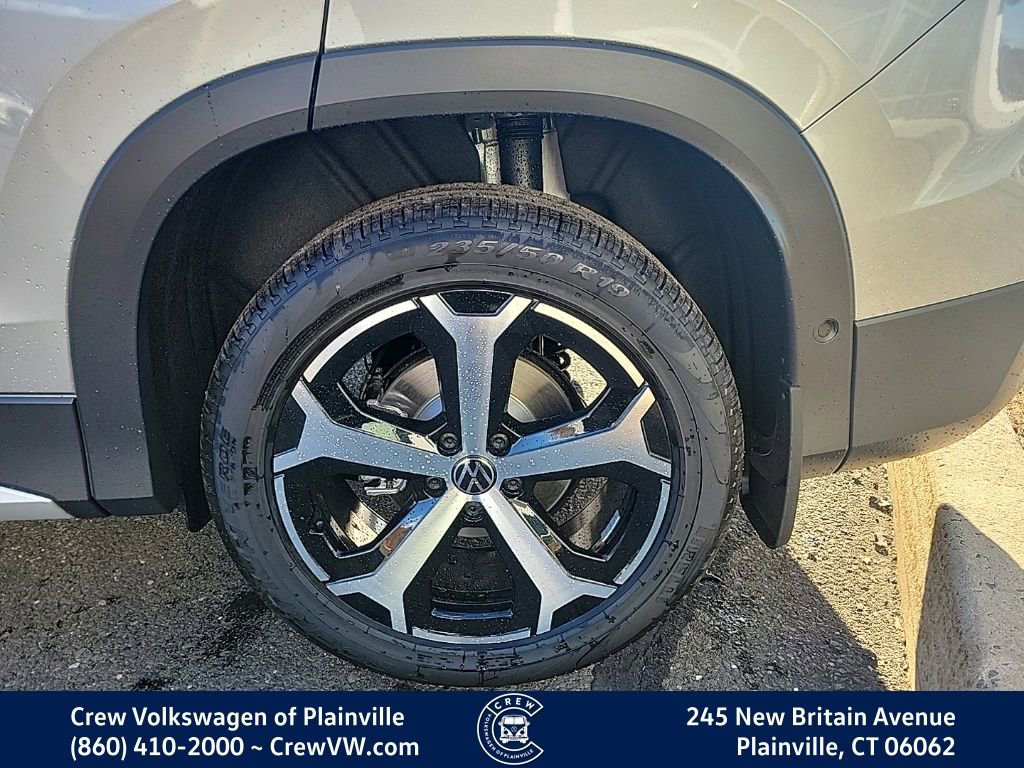 New 2026 Volkswagen Tiguan SE image 18