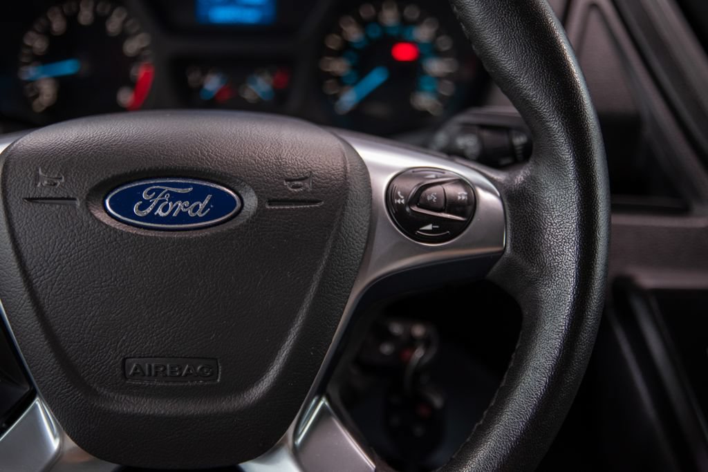 Used 2016 Ford Transit 150 XL RWD image 19
