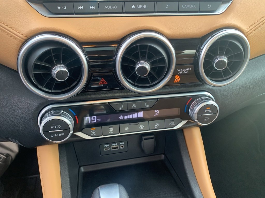 Used 2022 Nissan Sentra SV w/ SV Premium Package image 14