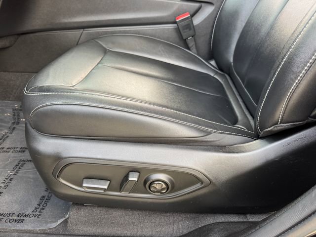 Used 2022 Jeep Grand Cherokee L Limited AWD/4WD image 15