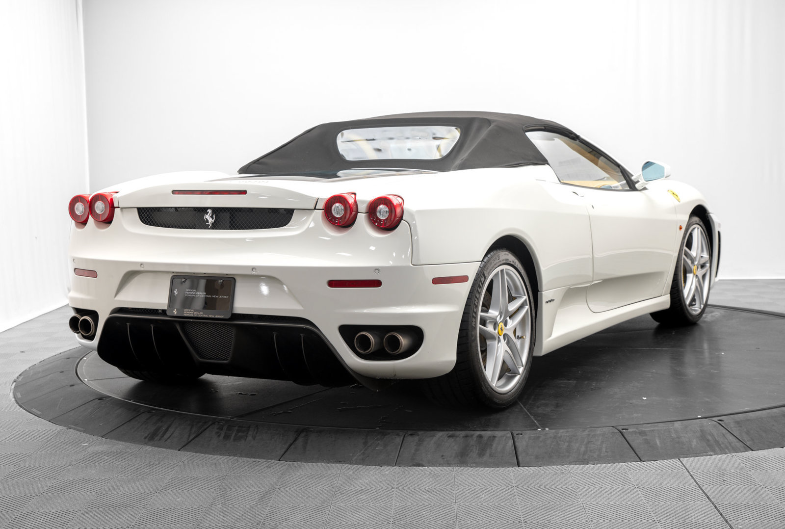 Used 2006 Ferrari F430 Spider RWD image 16