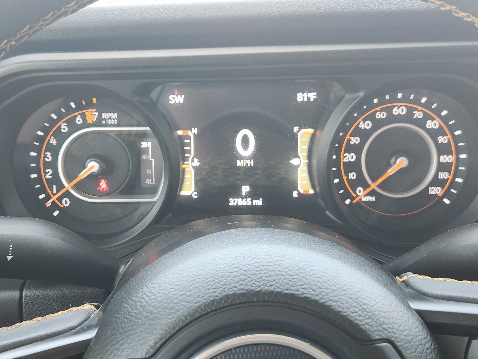 Used 2024 Jeep Gladiator Sport AWD/4WD image 19