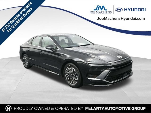 New 2026 Hyundai Sonata SEL FWD image 2