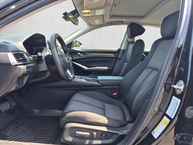 Used 2019 Honda Accord EX image 16