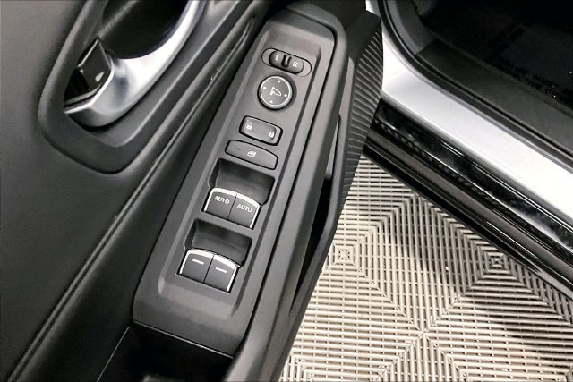 Used 2025 Honda Accord EX-L image 37