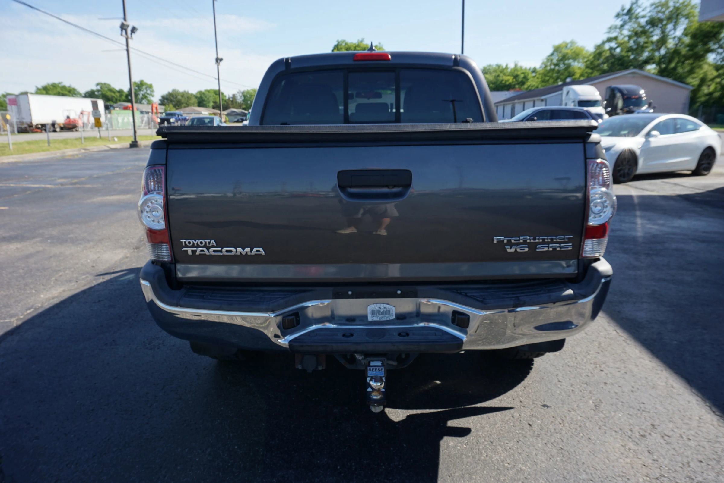 Used 2014 Toyota Tacoma PreRunner w/ SR5 Package RWD image 6