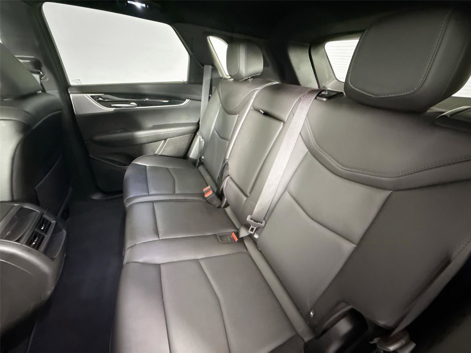 Used 2025 Cadillac XT5 Premium Luxury image 33