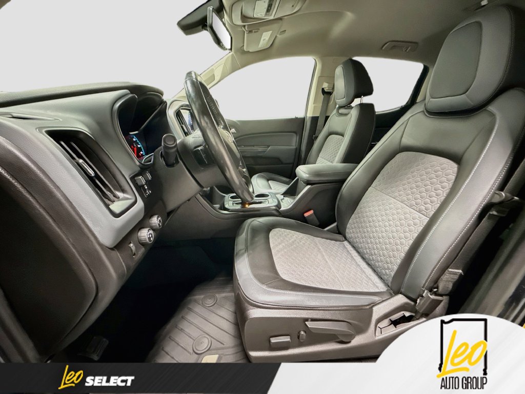 Used 2019 Chevrolet Colorado Z71 AWD/4WD image 25