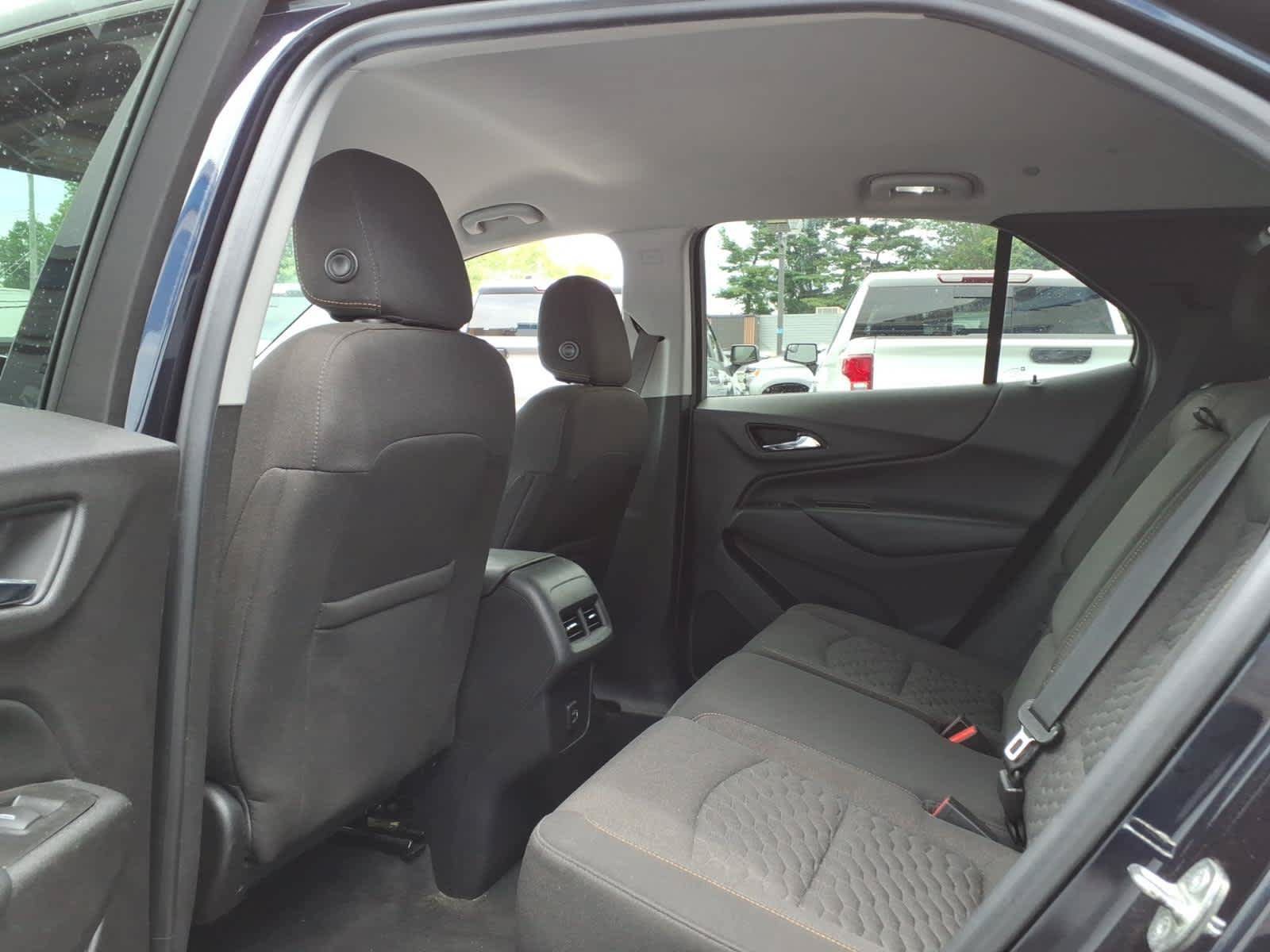 Used 2020 Chevrolet Equinox LT AWD/4WD image 16