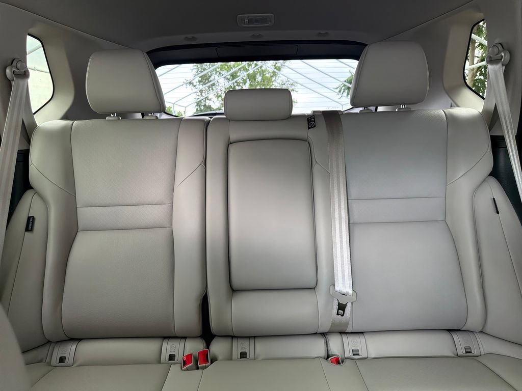Used 2025 Nissan Rogue SV w/ SV Premium Package FWD image 52