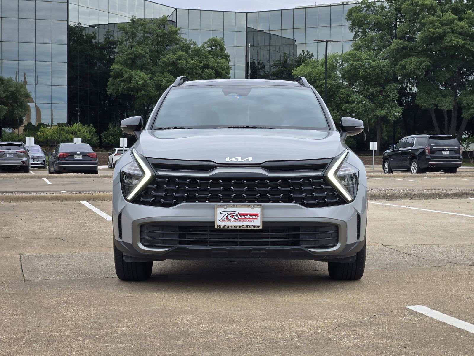 Used 2023 Kia Sportage X-Line w/ X-Line Premium Package AWD/4WD image 8