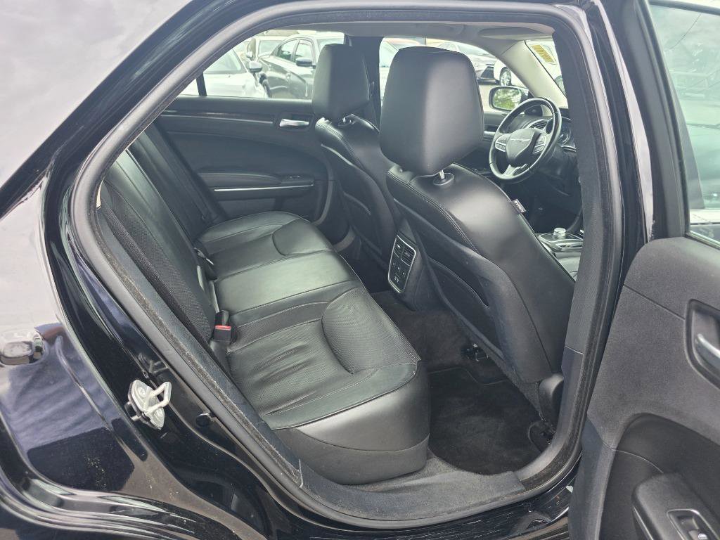 Used 2017 Chrysler 300 C w/ Light Group image 13