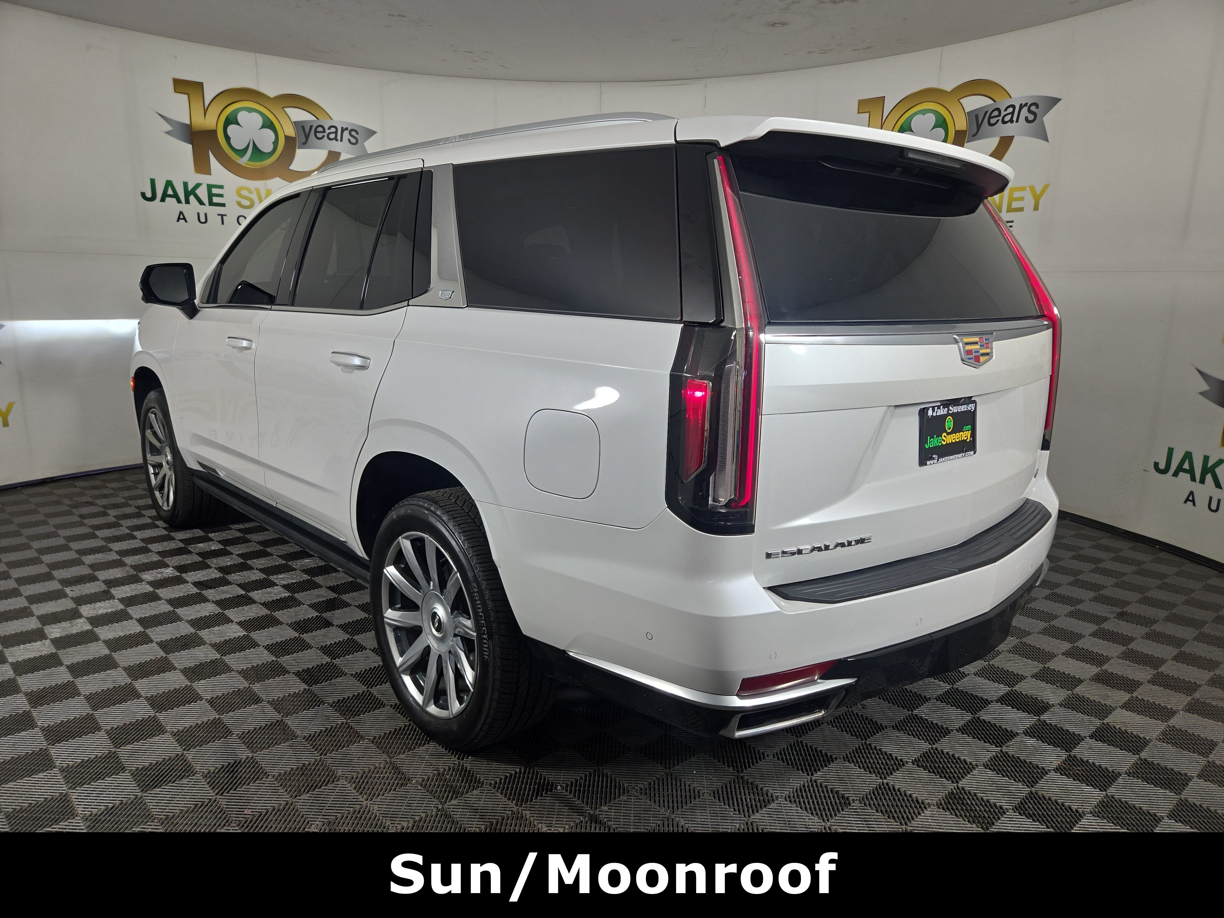 Used 2023 Cadillac Escalade Premium Luxury Platinum AWD/4WD image 6