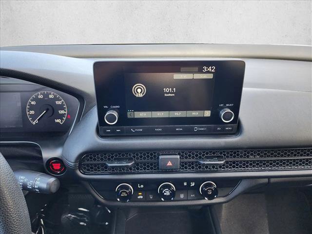 Used 2023 Honda HR-V LX image 13