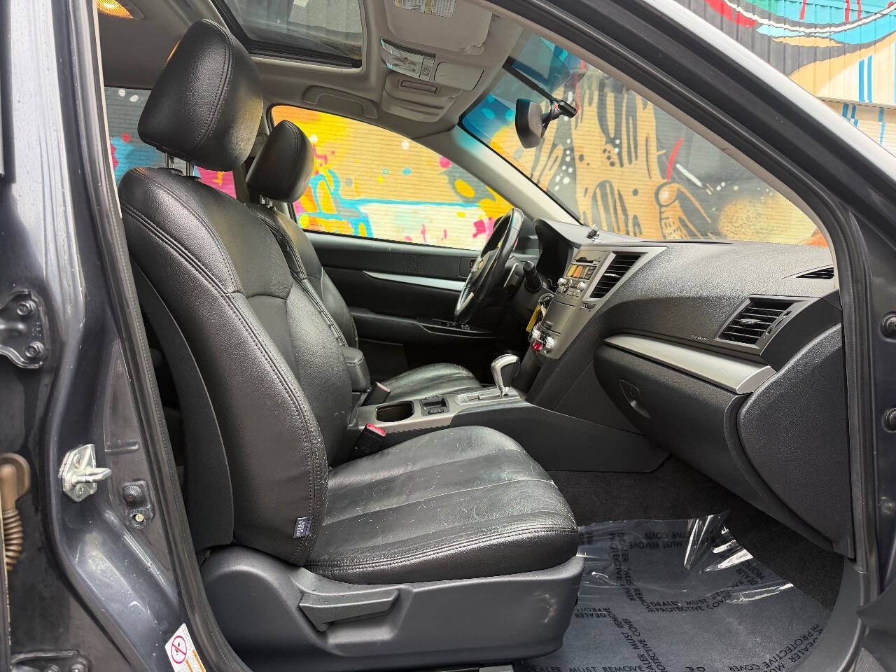 Used 2011 Subaru Outback 2.5i Premium AWD/4WD image 23