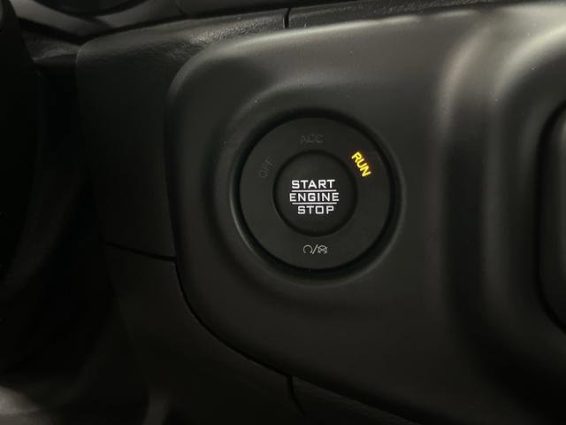 Used 2021 Jeep Wrangler Sport image 19