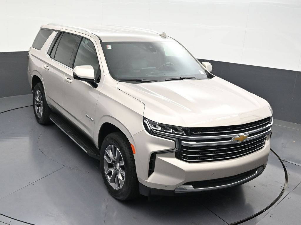 Used 2022 Chevrolet Tahoe LT w/ Luxury Package RWD image 21
