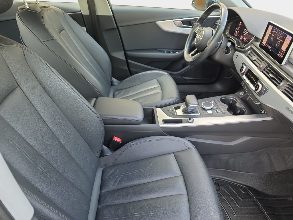 Used 2017 Audi A4 2.0T Premium Plus w/ Premium Plus Package AWD/4WD image 12