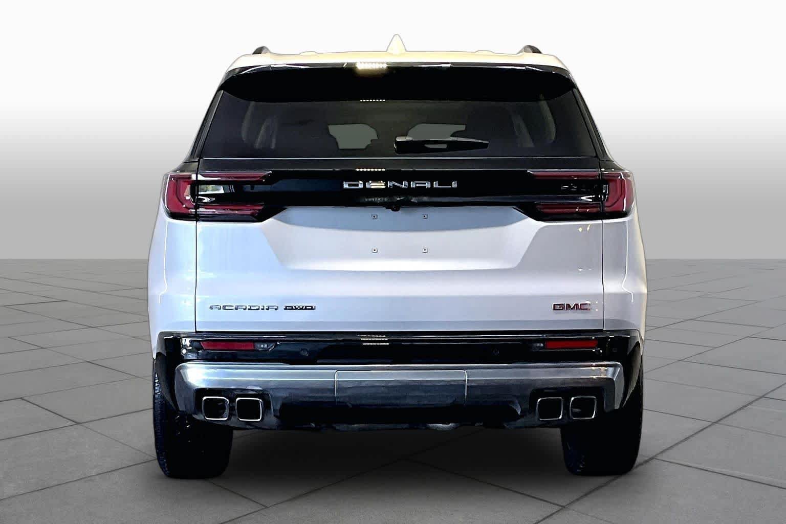 Used 2024 GMC Acadia Denali w/ Super Cruise Package AWD/4WD image 5