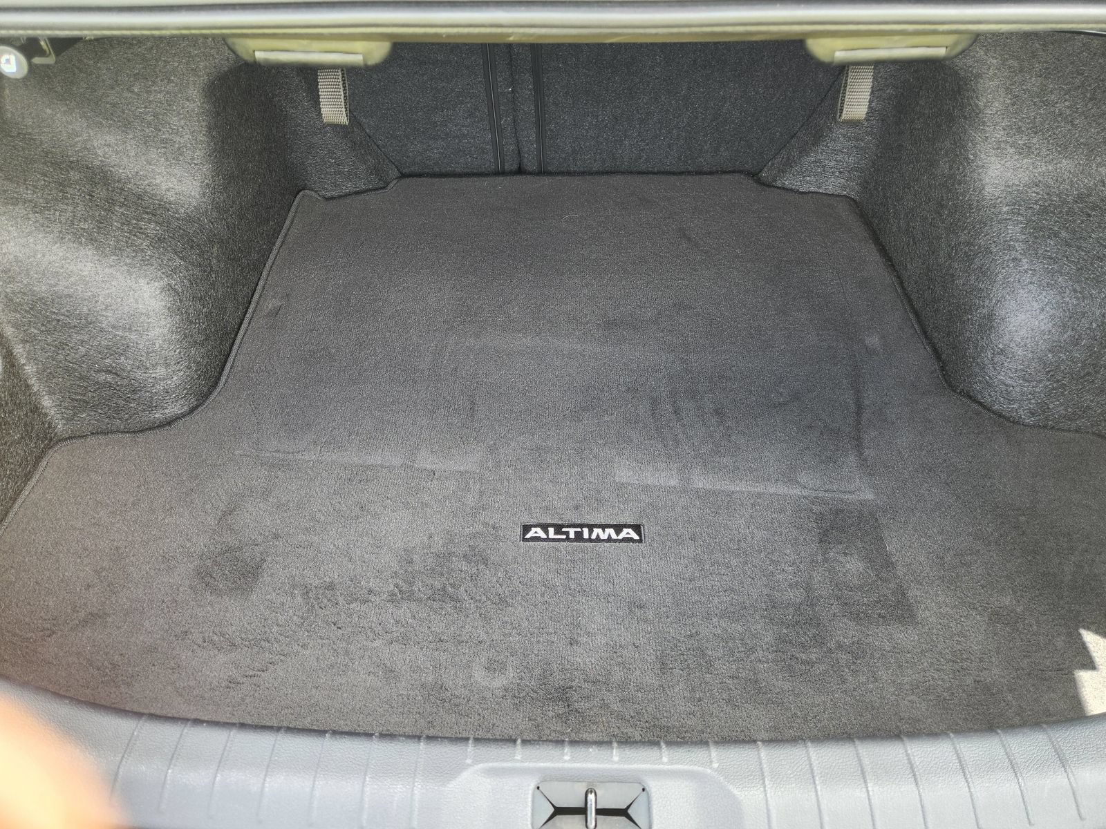 Certified 2025 Nissan Altima 2.5 SL FWD image 35