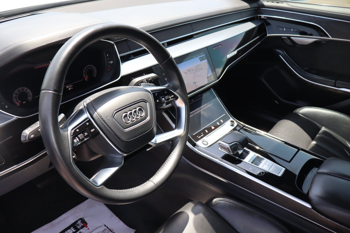 Used 2021 Audi A8 L 4.0T w/ Luxury Package AWD/4WD image 9
